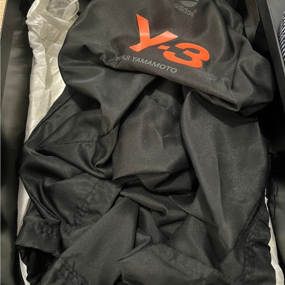 Y-3 - Picture 5 of 6